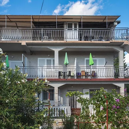 Suma Apartment Pakostane